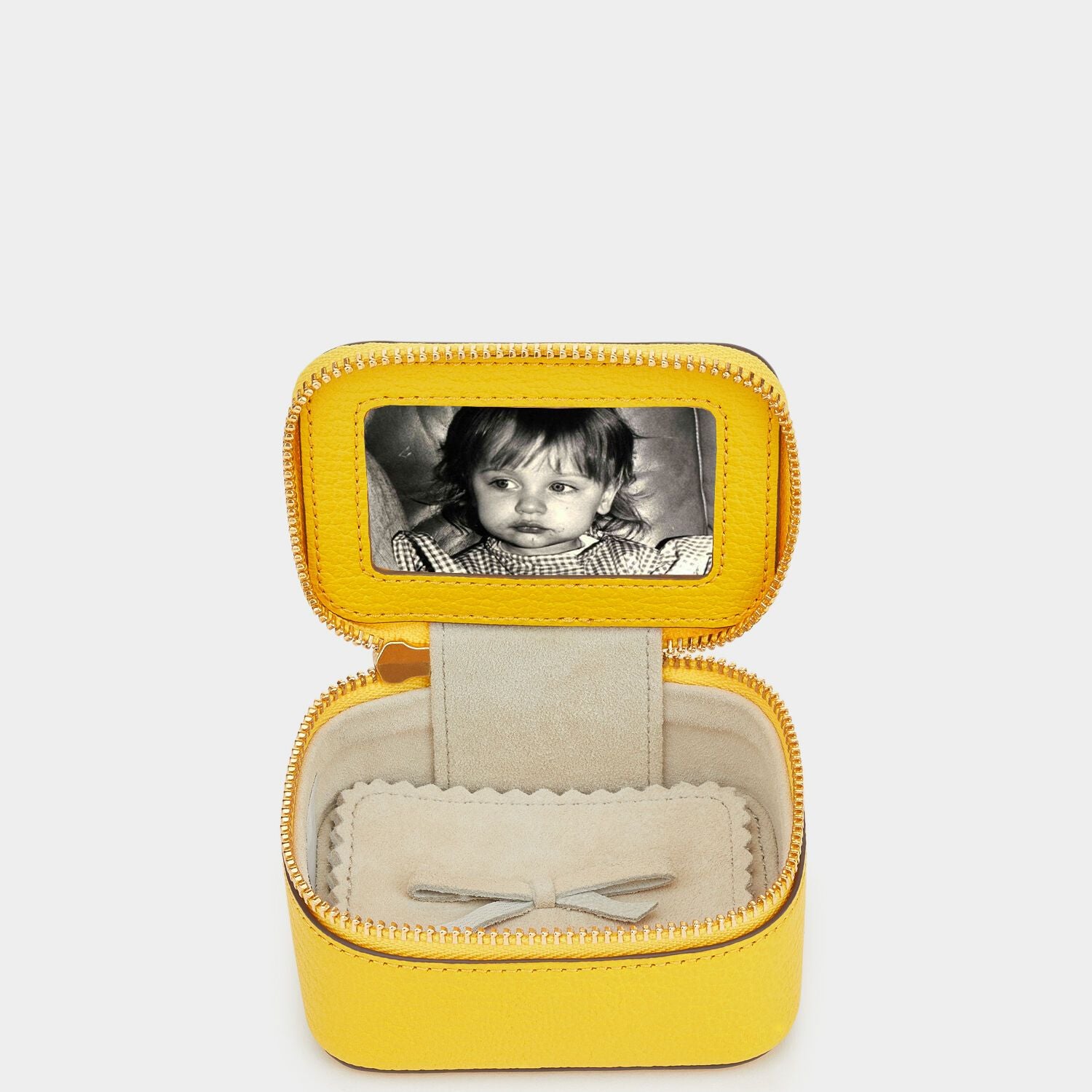 Bespoke Small Keepsake Box -

                  
                    Capra in Yellow -
                  

                  Anya Hindmarch EU
